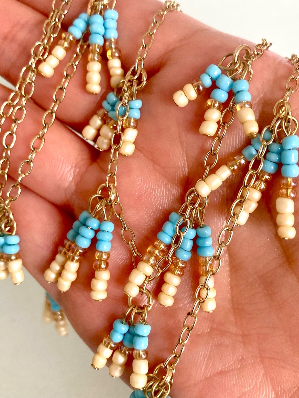Jessica Simpson Gold-Tone preloved Necklace Turquoise Cream tone Bead Tassels - Picture 4 of 9